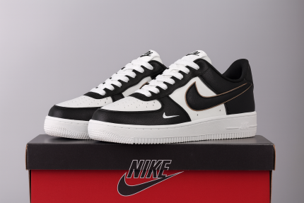 Nike Air Style Premium Black & White Premium Sneaker